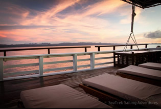 Bali gay cruise ship - sun deck
