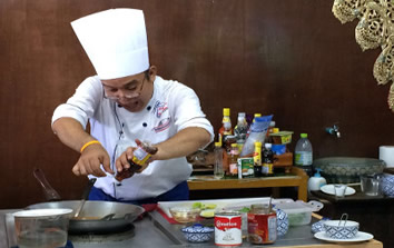 TropOut gay Thailand - Thai cooking school