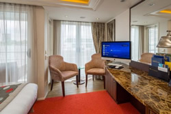 AmaCerto Balcony Stateroom