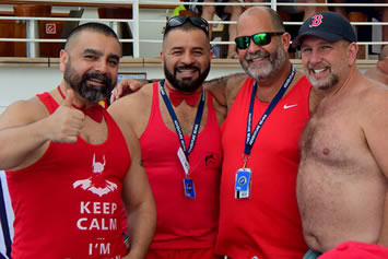 Mexico bears cruise