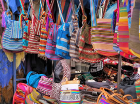 Ecuador gay tour - Otavalo market