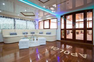 Apolon ship interior