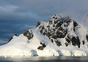 Antarctica gay cruise - Elephant Island