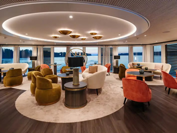 Amadeus Nova Panorama Lounge
