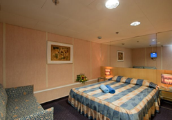 Orient Queen Premium Interieure Cabin
