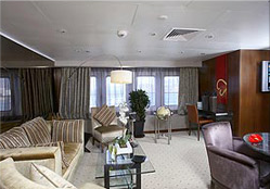 Louis Majesty Suite