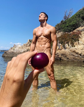 Nude gay French Riviera