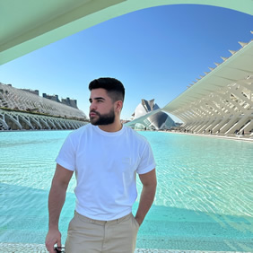 Valencia gay bears cruise