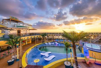 Margaritaville Islander LandShark Pool