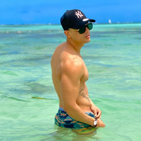 Dominican Republic gay cruise