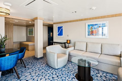 Wonder of the Seas - Aqua Theater Suite