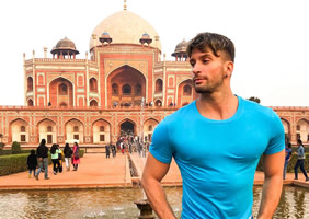 Delhi gay tour