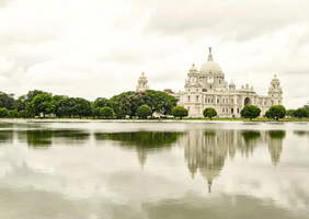 Kolkata gay cruise