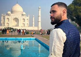 Taj Mahal gay tour