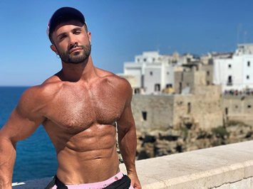 Puglia Italy gay cruise