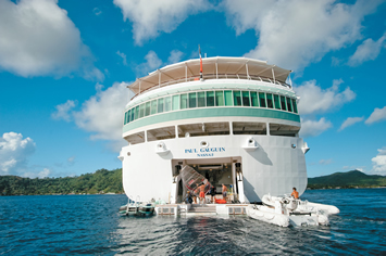 Tahiti Gay  Cruise - Paul Gauguin watersports marina