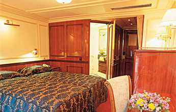 Exclusively gay Grenadine Islands Cruise on Royal Clipper