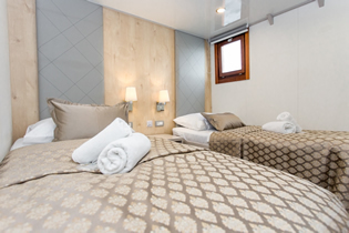Adriatic Sun twin cabin view