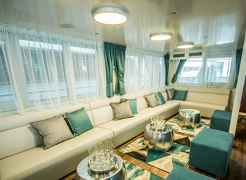 Markan ship lounge