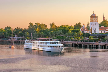  La Belle de Cadix gay river cruise