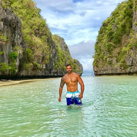 Asia gay cruise - Palawan, Philippines