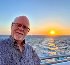 Daddy cruise sea day