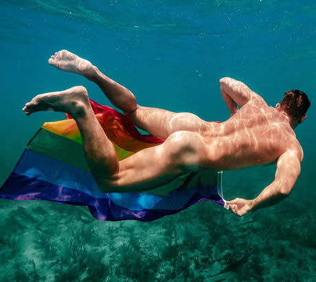 Flores, Komodo & Padar naked gay cruise