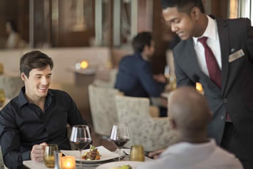 Vacaya gay cruise dining
