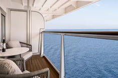 Oceania Allura Penthouse Suite