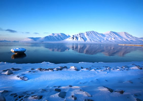 Spitsbergen Arctic gay cruise