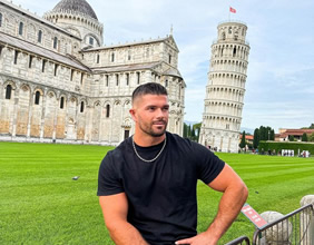 Pisa Italy gay cruise