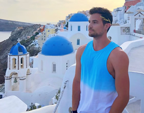Santorini gay cruise