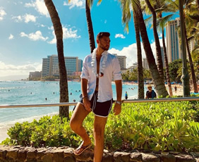 Honolulu Hawaii gay cruise