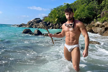 Seychelles gay cruise snorkeling