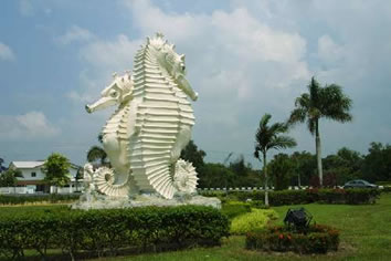 Malaysia gay sailing cruise - Miri