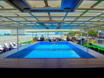 Indochine II Sun Deck Pool
