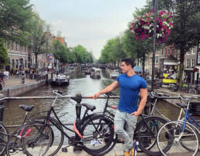 Amsterdam gay cruise