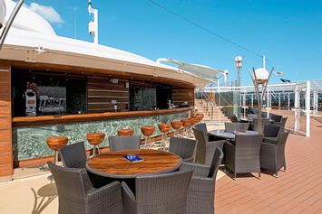 MSC Yacht Club bar