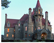 Wine and Pacific Coast Gay Group cruise visiting Victoria, British Columbia