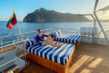 Galapagos gay luxury cruise