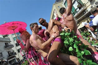 Exclusively gay tour to Tel Aviv Gay Pride