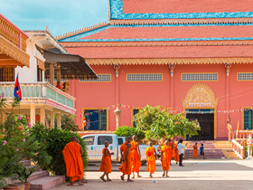 Mekong gay cruise - Angkor Ban, Cambodia