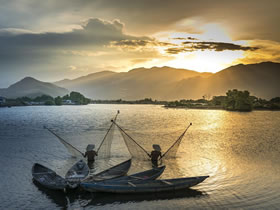 Mekong river cruise