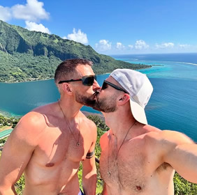 Moorea, French Polynesia gay cruise