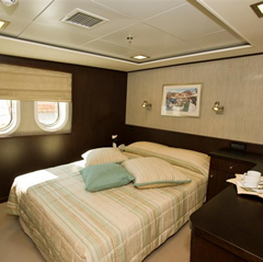harmony V - Category B Cabin