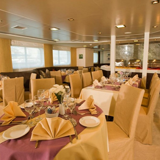 Harmony V Dining Area