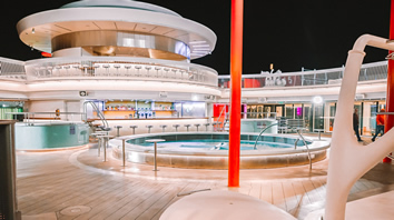 Scarlet Lady deck view