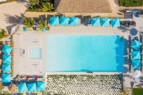 Club Med Cancun pool