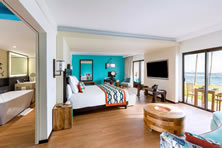 Jade Ocean Front Concierge Suite