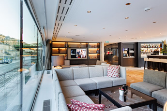 Avalon Illumination Panorama lounge